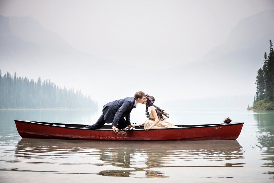 Lakeside Mountain Wedding With Bohemian Style